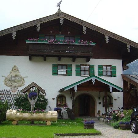 Ferienwohnungen Almbruennerl - Chiemgau Karte インツェル エクステリア 写真