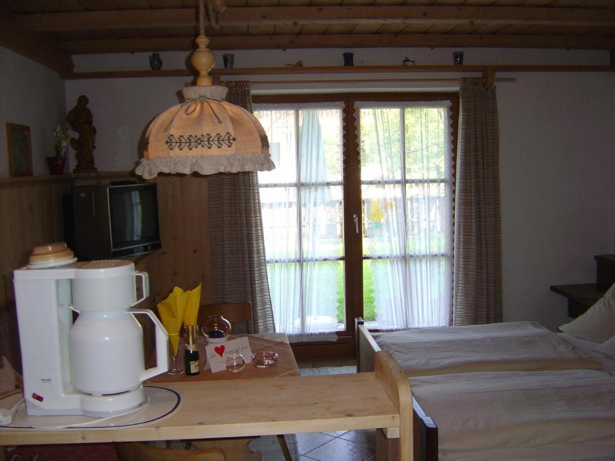 Ferienwohnungen Almbruennerl - Chiemgau Karte インツェル エクステリア 写真