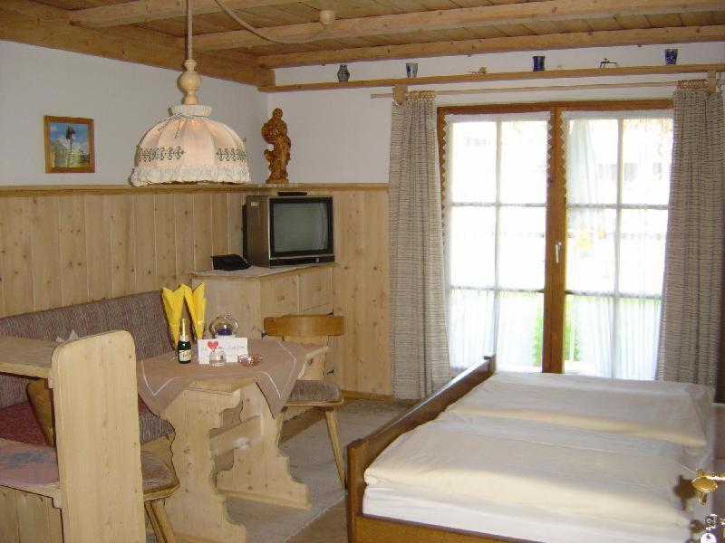 Ferienwohnungen Almbruennerl - Chiemgau Karte インツェル エクステリア 写真